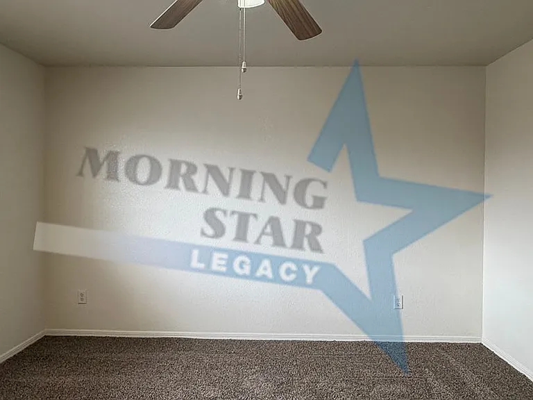 450 Ithaca Ct — Photo 14