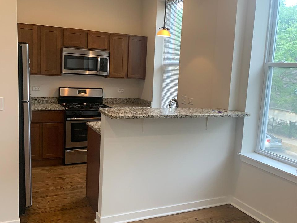 1st image of 1644 N Hermitage Ave #9n26fjg71