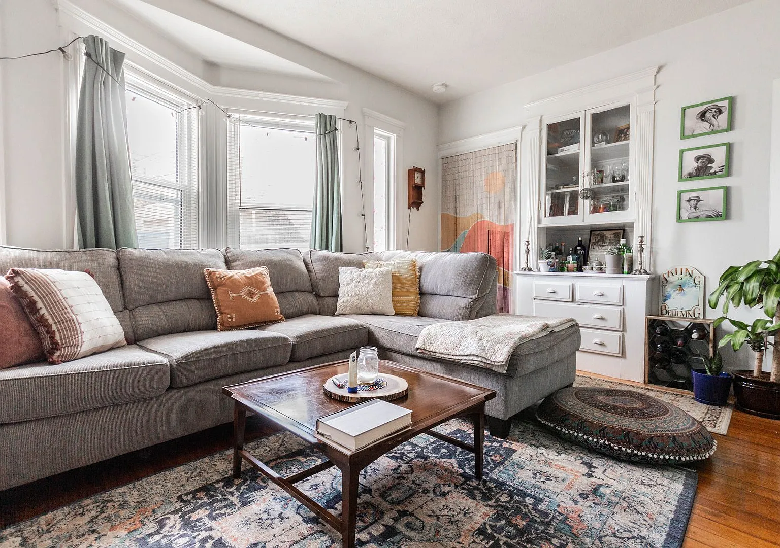 No Fee! Brighton 3 Bed With No Broker Fee Available For A July 1st Move-In — Photo 2