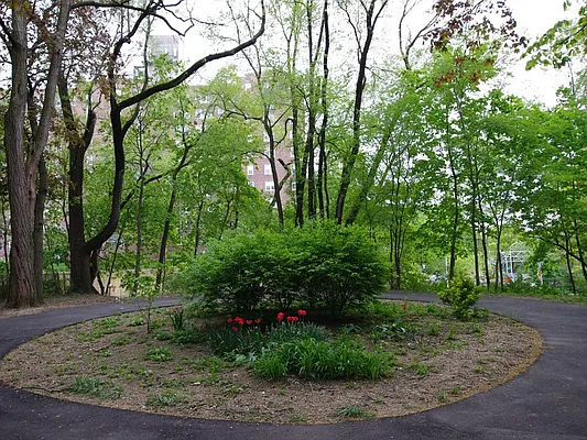 Sold by Sotheby's International Realty | media 1