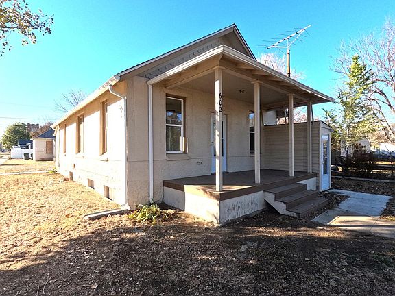 2nd image of 602 Curtis St