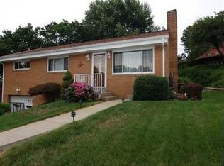 952 Girard Rd, Pittsburgh, PA 15227