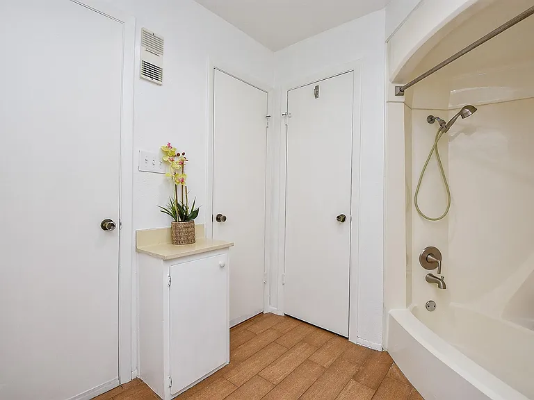 5000 Milwee St #74 — Photo 19
