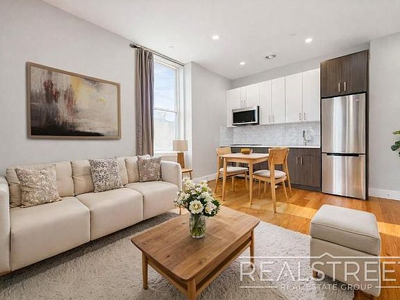 2nd image of 115 Park Ave #4F