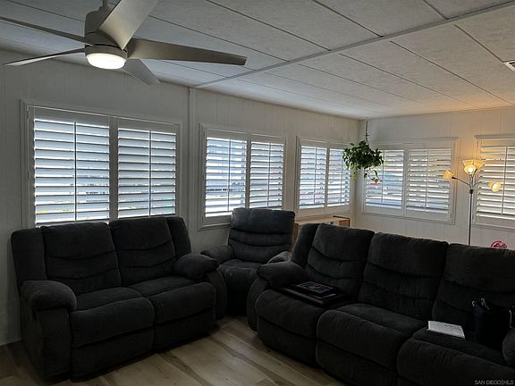 3rd image of 1011 Beyer Way Space 102