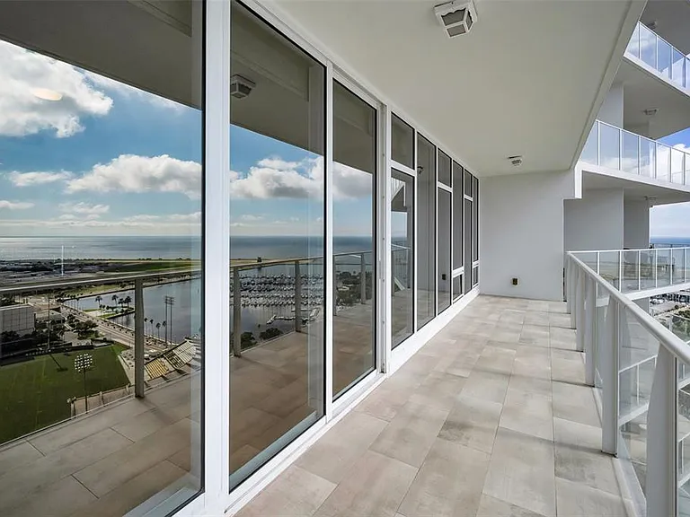 175 1st St S #2604 — Photo 24