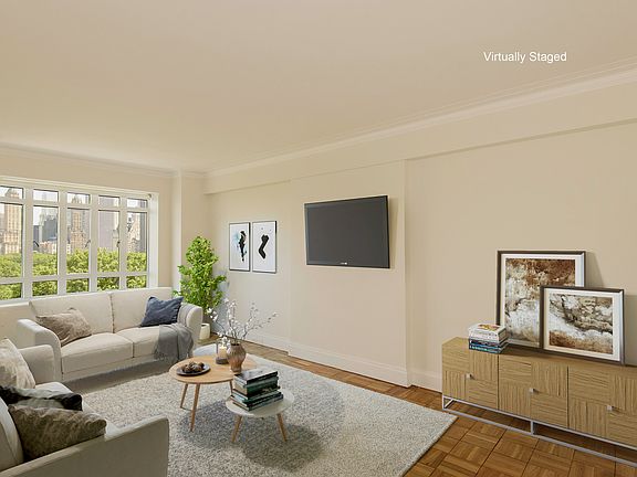 2nd image of 25 Central Park W APT 10P