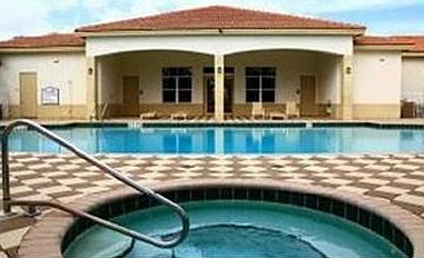 2nd image of 1924 Alamanda Way