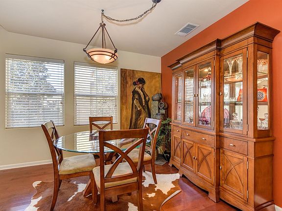 5th image of 5350 Dunlay Dr Unit 511