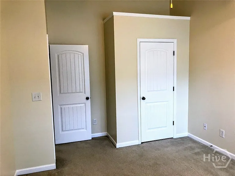 127 Red Maple Dr — Photo 16