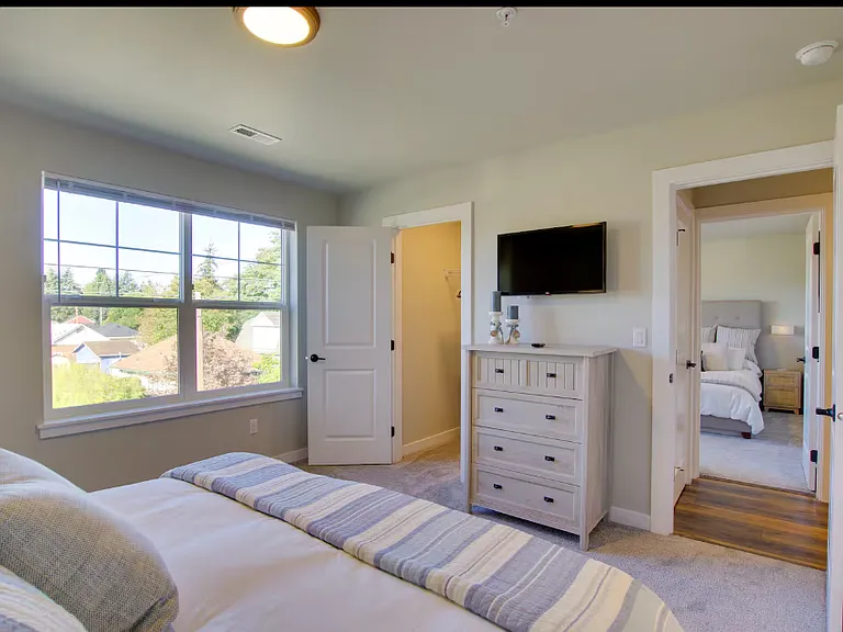 210 Tyler Ln #101 — Photo 11