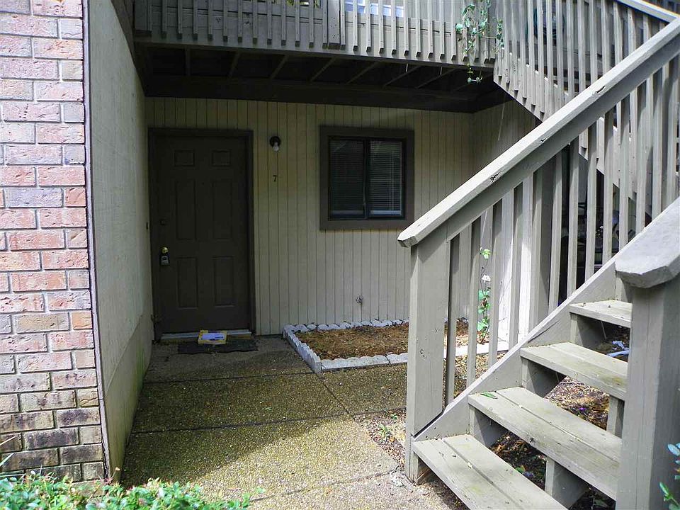 1st image of 216 Dixie Dr APT F7