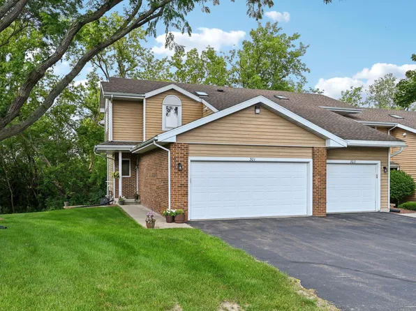 301 Castle Oaks Xing, Waunakee, WI 53597