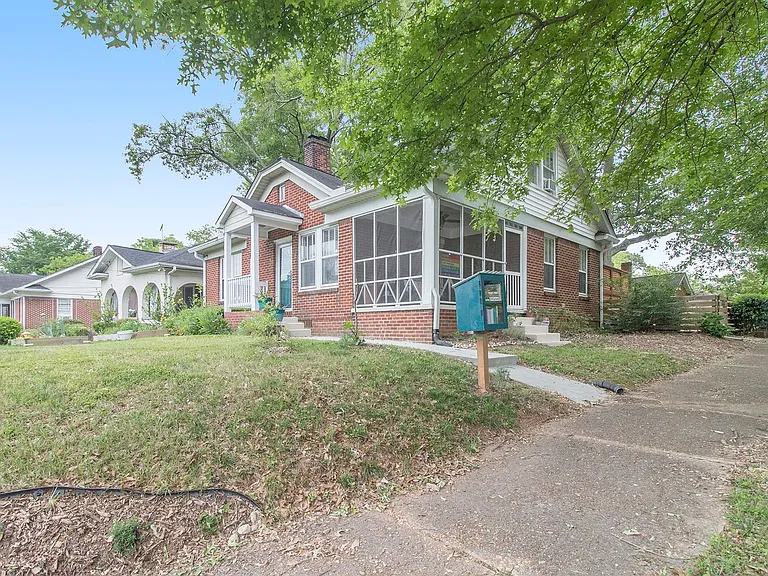 1755 Langston Ave SW — Photo 26
