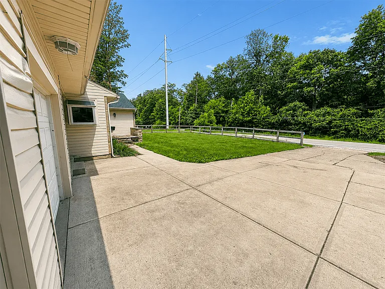 4477 E Centerville Rd — Photo 17