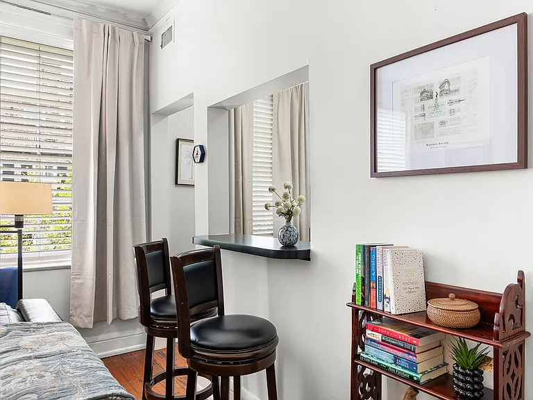 24 E Macon St #2 — Photo 14