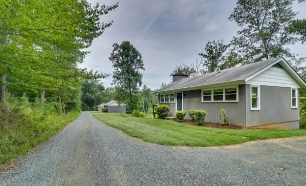 Building Photo - 3432 Baileys Ct