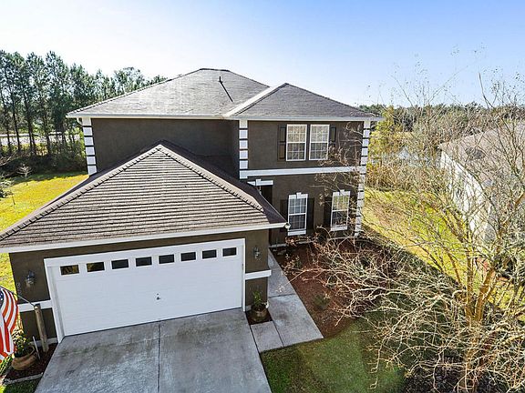 2nd image of 955 Churchhill Ln
