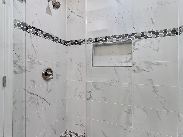 668 Foster Ln — Photo 10