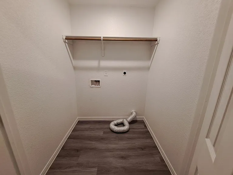 209 W Robin Ln #A — Photo 10
