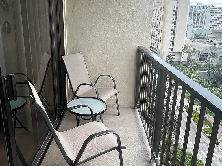 2140 Kuhio Ave #1205 — Photo 5