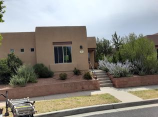 2 Eagle Peak, Santa Fe, NM 87508