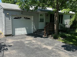 487 Pittsford Henrietta Tl Rd, Henrietta, NY 14467