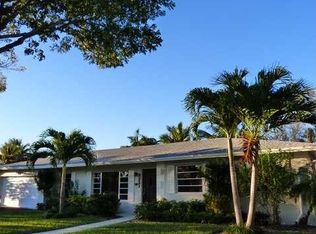 8221 SW 204th St, Cutler Bay, FL 33189