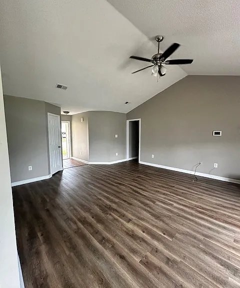 7787 Parkview Cir W — Photo 1