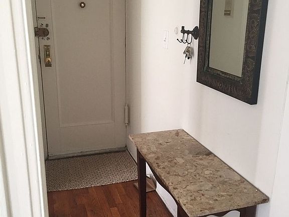 5th image of 3087 33rd St APT 4D