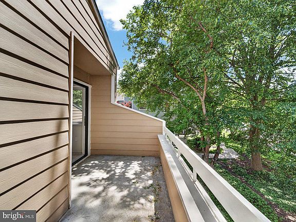 5th image of 1917 Villaridge Dr