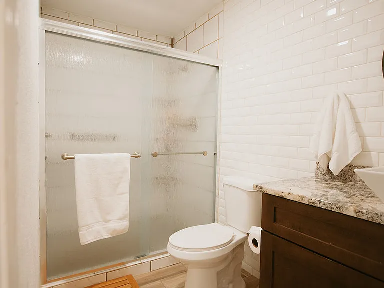 9514 Avenida Del Oso NE — Photo 43