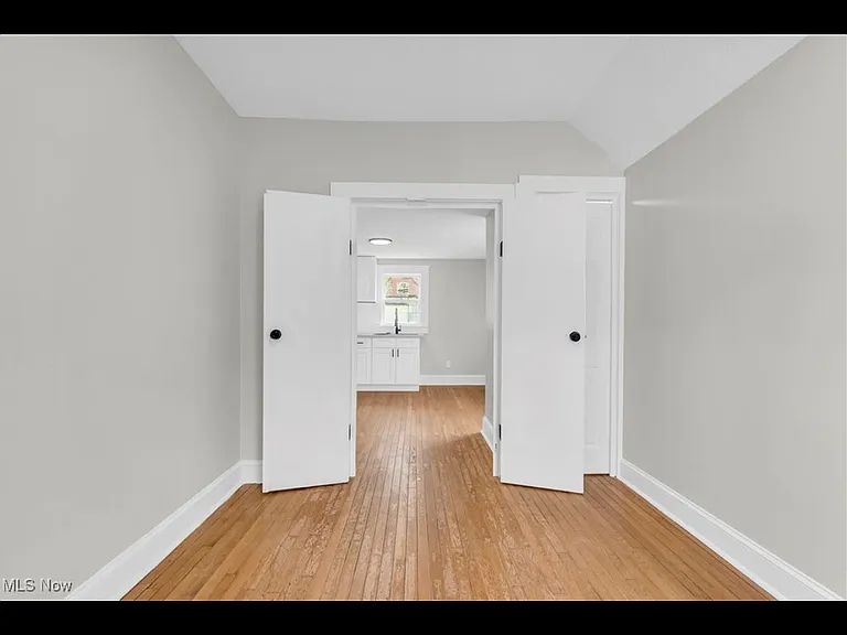 1244 W 69th St — Photo 5