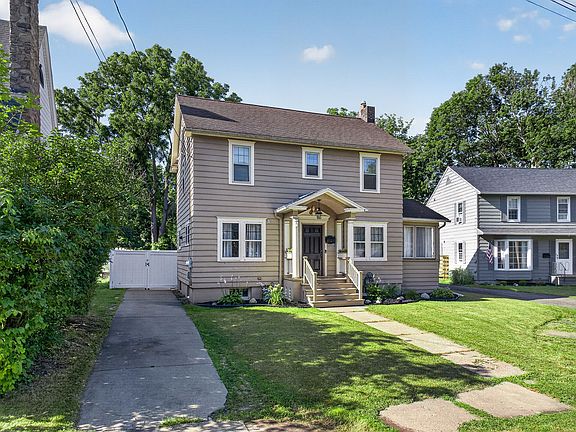 3rd image of 9 Perkins Ave