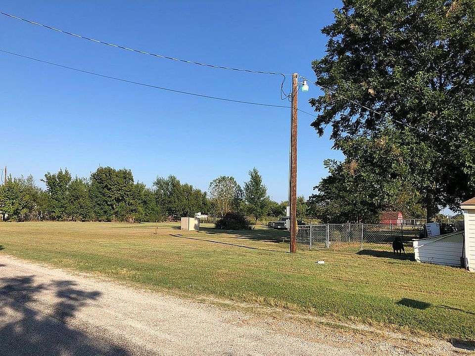 1st image of 116 Waller Dr
