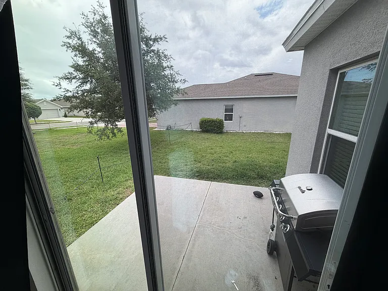 813 Landmark Hills Dr — Photo 23