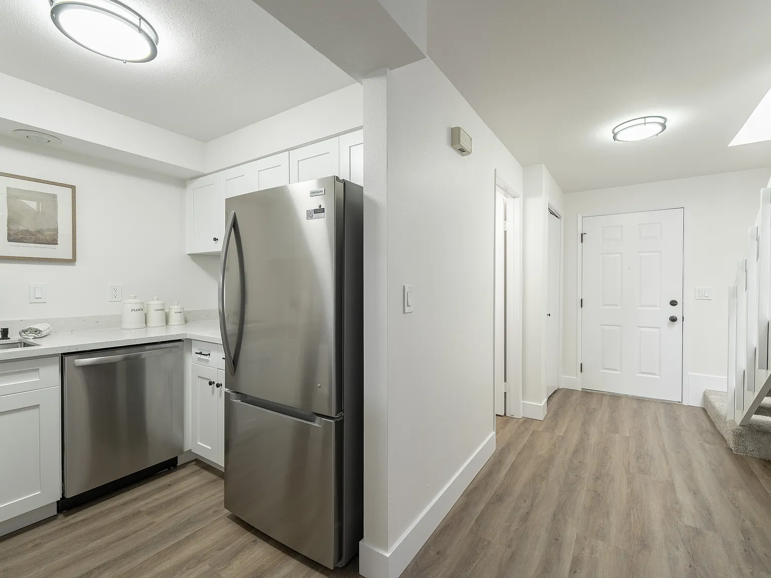 2 bed, 1103 sqft, $2,150 — Photo 3