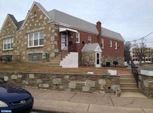 7746 Richard St, Philadelphia, PA 19152