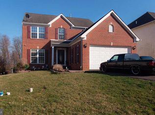 8231 Rose Petal Dr, Philadelphia, PA 19111