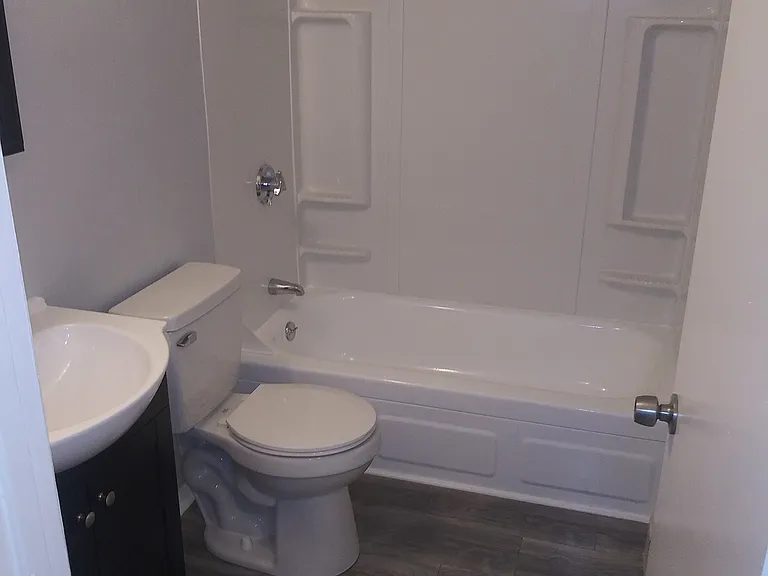 124 Ash St #2N — Photo 11