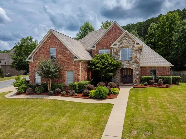 147 Courts Ln, Little Rock, AR 72223