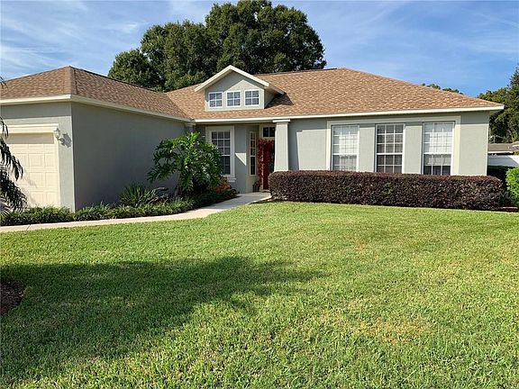 3rd image of 537 Heather Glen Dr