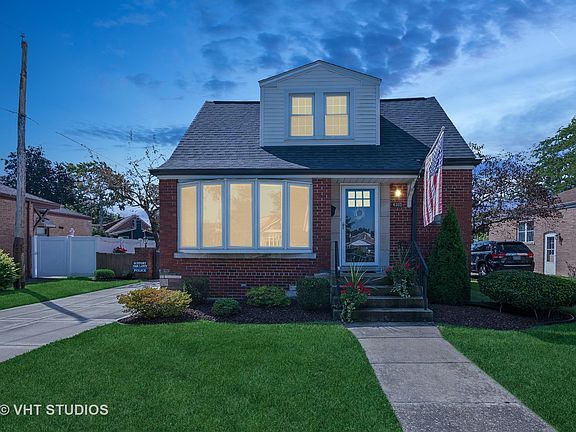 2nd image of 4303 W 109th St
