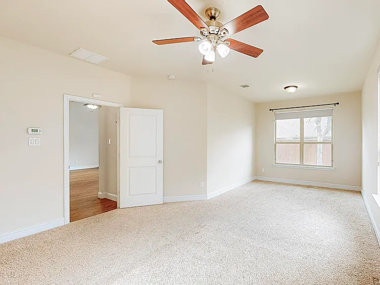 8812 Denstone Dr — Photo 24