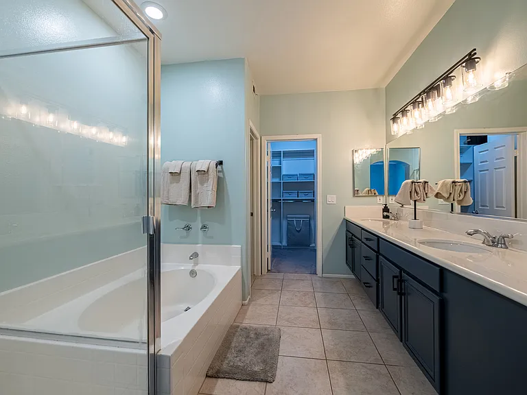 580 Fenwick Way #C — Photo 22