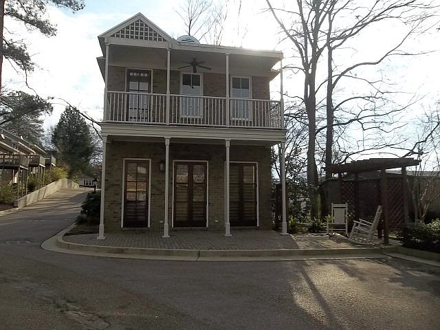 1st image of 214 S 17th St Unit 3