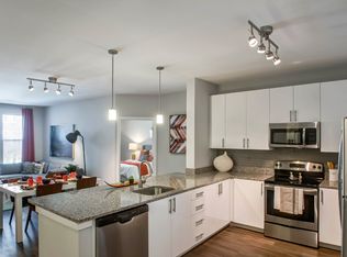 9122 Baltimore Ave #4971065, College Park, MD