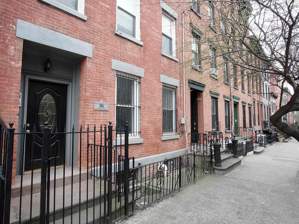 354 Varick St #1