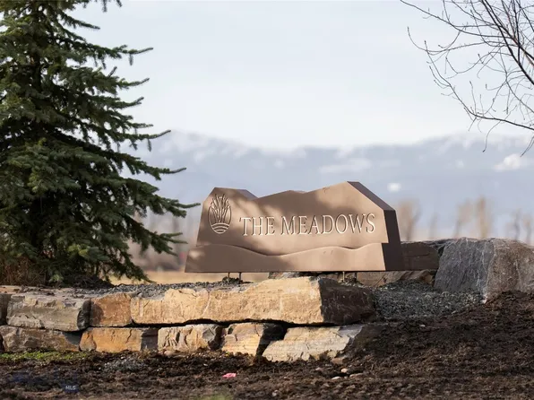 5 Sage Grouse Dr, Bozeman, MT 59718