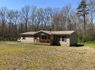 483 Blake Rd, Oakdale, TN 37829